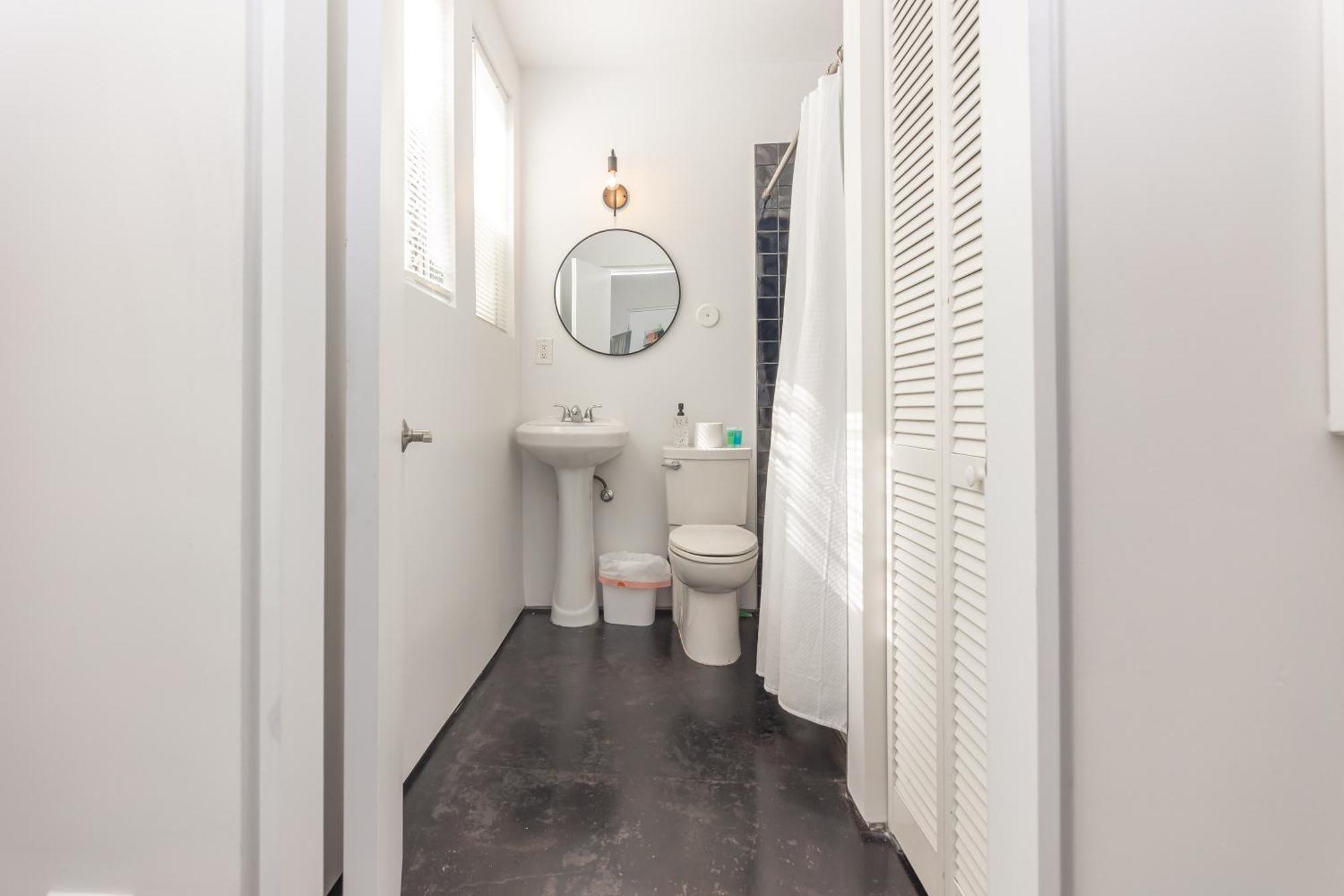 Home Miami Midtown - Wynwood Area With Balcony - Art District Near Beach ภายนอก รูปภาพ
